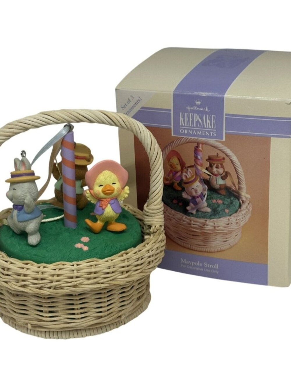 VTG 1993 Hallmark Keepsake Ornament “Maypole Stroll” with‎ Display Basket Decor